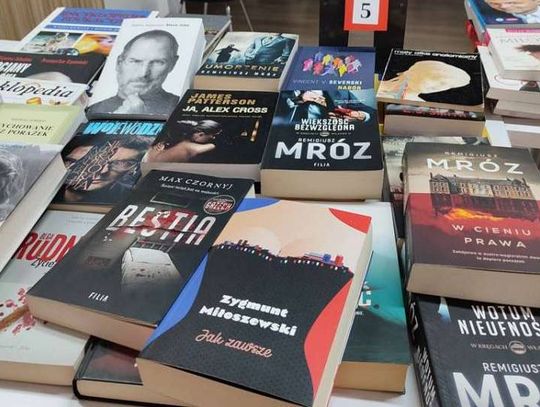 Jesienny Kiermasz Książki Przeczytanej w Głogowie