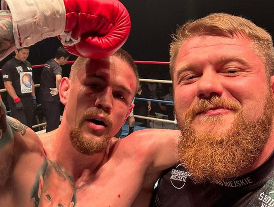 Kacper Muszyński z Armia Polkowice wygrywa z Chen Yonghui 🇨🇳 na gali K-1 DONTAKU w Fukuoce 🇯🇵!