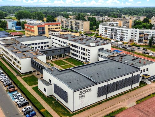 Polkowickie LO: szkoła, która nie przegrywa rankingów, bo do nich nie dociera