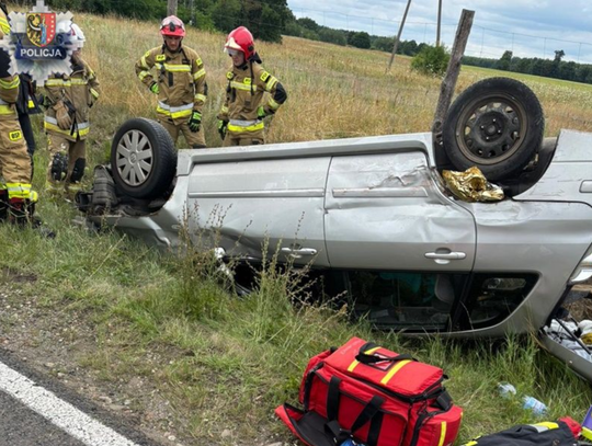 Sprawdź lusterka, zanim skręcisz- sekundy nieuwagi mogą kosztować życie