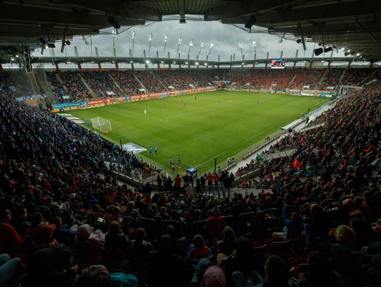 Zagłębie Lubin–Lech Poznań. Wyprzedane bilety na mecz, kibice zapraszają na wspólny przemarsz