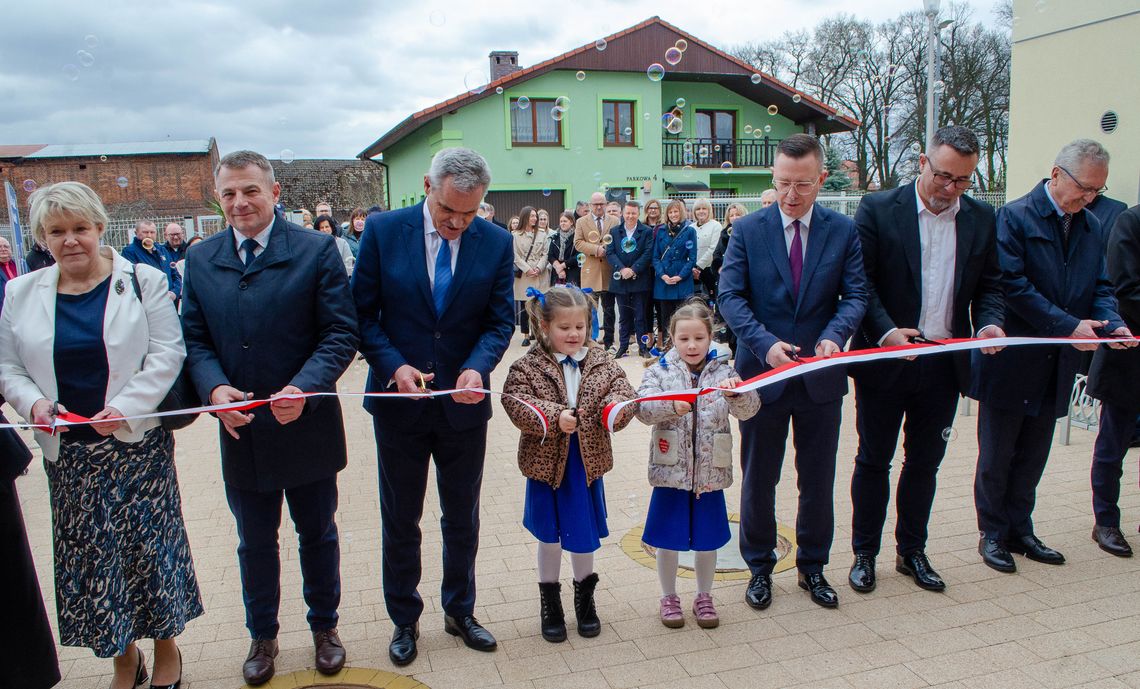Historyczny dzień w Grębocicach: Nowe przedszkole im. Jana Brzechwy już otwarte!
