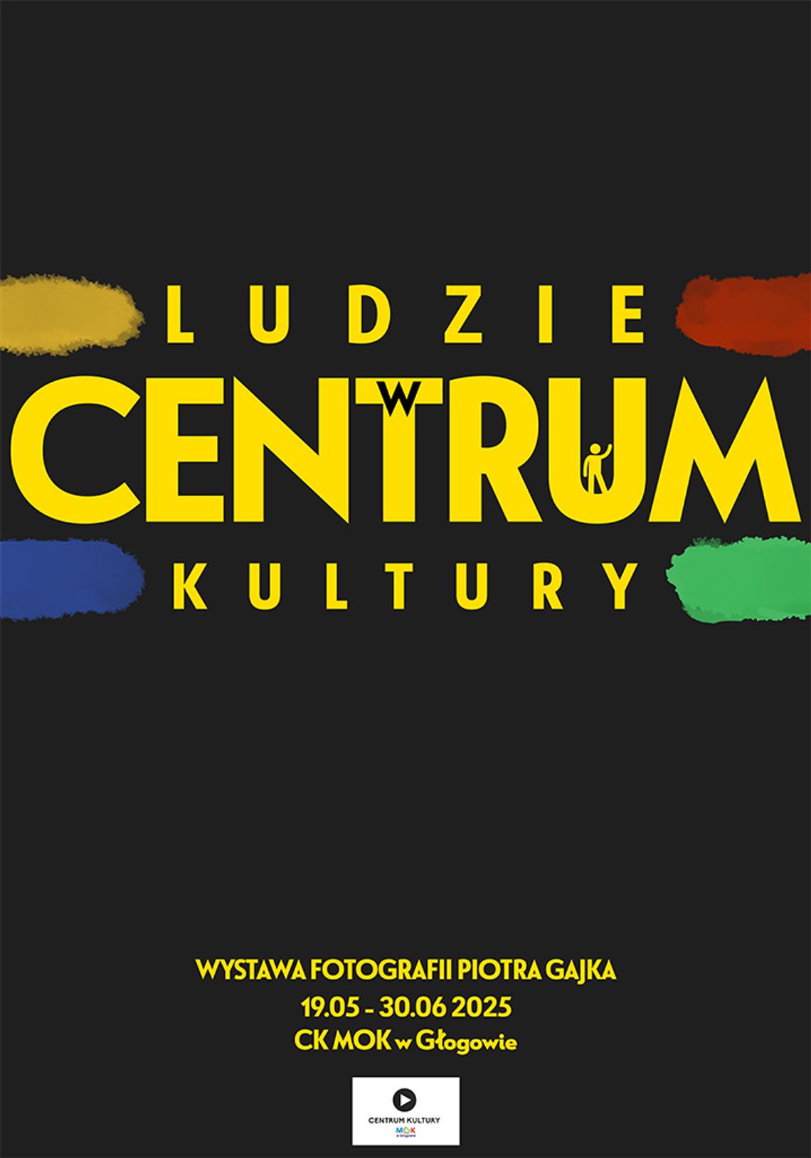 Ludzie w Centrum Kultury