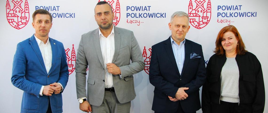 Miliony na rozwój powiatowych szkół