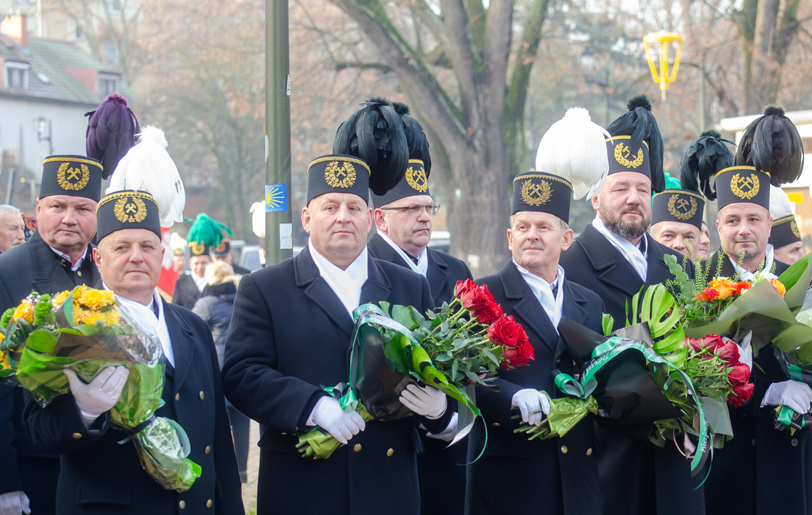 Oddali hołd odkrywcy Polskiej Miedzi Oddali hołd odkrywcy Polskiej Miedzi