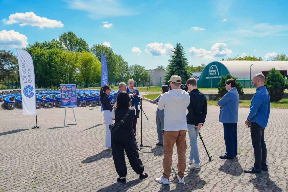 Święto muzyki czy festiwal autoreklamy? Święto muzyki czy festiwal autoreklamy?