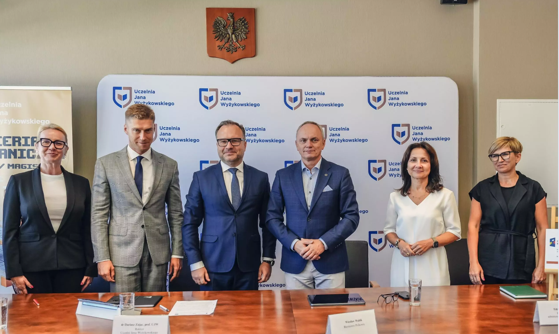 W UJW jeszcze bardziej wspierają studentów